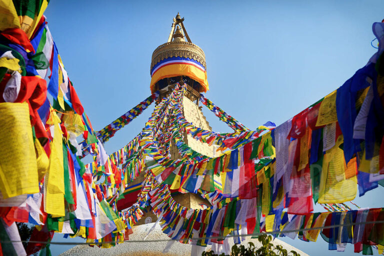 Népal23-143(Les Drapeaux de Bodnath)